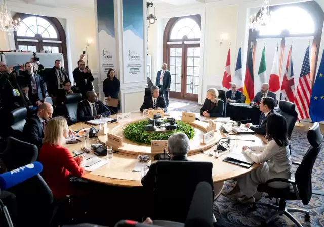 El G7 advierte sobre la inaceptable escalada de violencia y exige seguridad en el estrecho de Ormuz.
