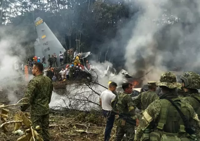 El pa�s de luto tras esta tragedia a�rea