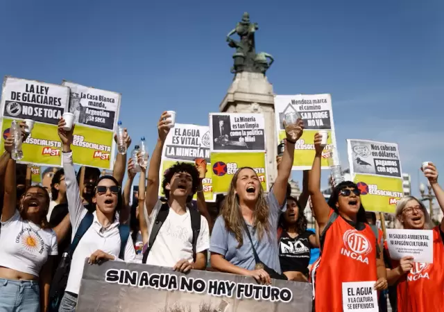 Diputados inicia el debate por la reforma de la Ley de Glaciares.