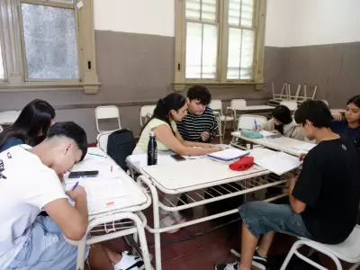 Ayuda escolar