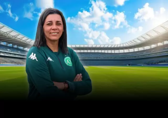 La entrenadora debut� como ayudante de campo en Chapecoense.