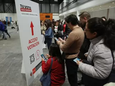 Jos� Balc�zar llam� a una votaci�n masiva para terminar con la crisis institucional.