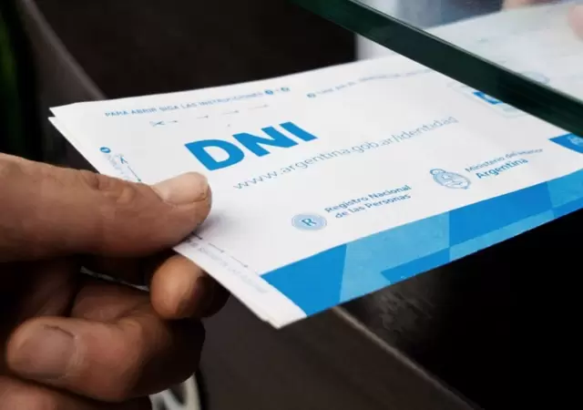 El apellido paterno ya no es prioridad a la hora de registrar una persona