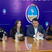 Mendoza: expulsan a alumno e imputan a seis por amenazas
