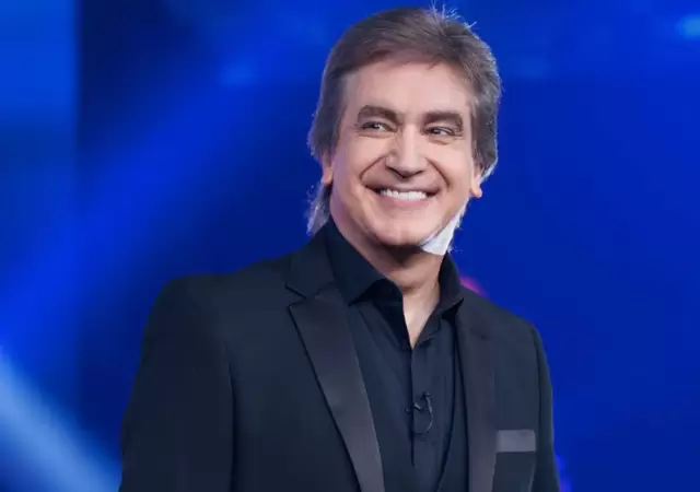 El conferencista teje redes.