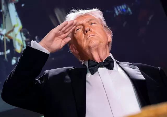 El presidente Donald Trump ofrece una conferencia de prensa en la Casa Blanca tras el tiroteo en la cena de corresponsales.