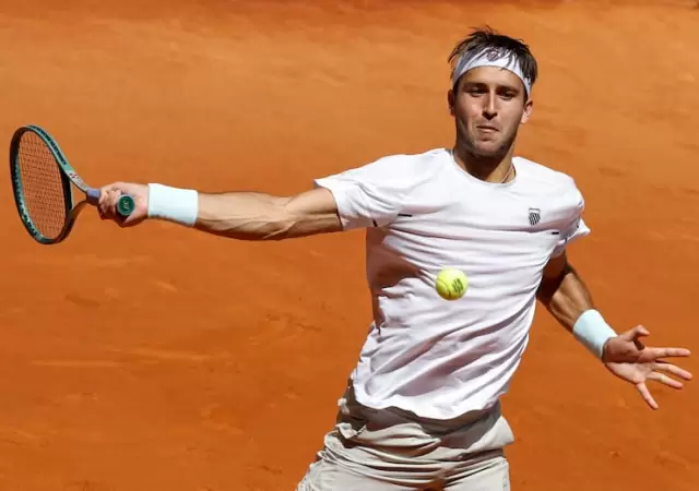 Imparable en Madrid: Tom�s Etcheverry logr� un triunfazo y alcanz� el mejor ranking de su carrera