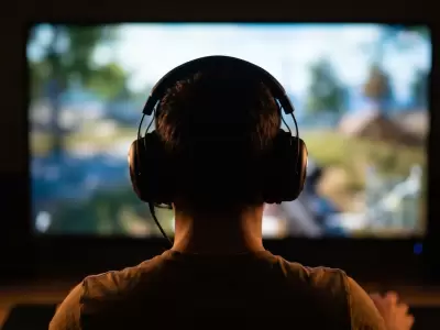 lz2hakoa4jakjii7wvcrrnvcci