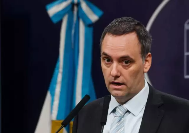 El Jefe de Gabinete defiende los n�meros macro ante el reclamo por el consumo interno.