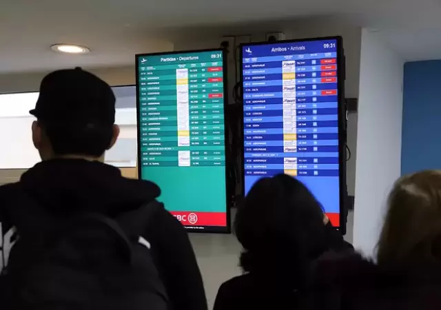 El paro en el SMN amenaza con cancelar vuelos en todo el pa�s.