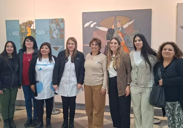 Alumnos de primaria y secundaria cerraron el mes de la lectura con una propuesta que une lengua y conciencia ambiental.