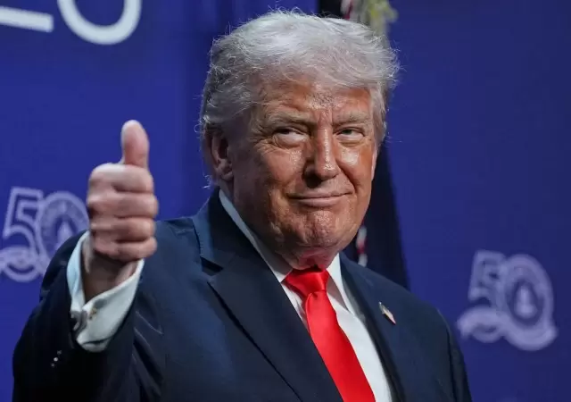 Informe m�dico de Donald Trump: estado de salud f�sica, mental y sus s�ntomas