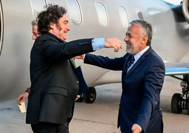 Cornejo y Javier Milei