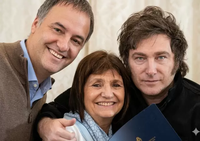 Patricia Bullrich exigi� explicaciones a Adorni y Milei sali� a respaldarlo
