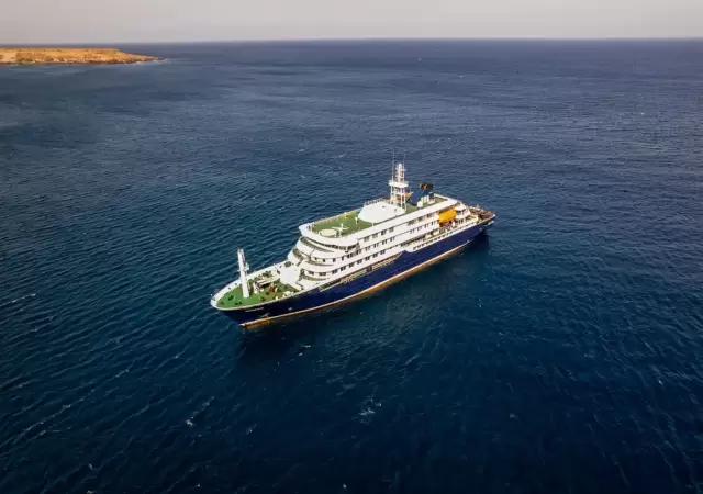 M�xima alerta en el puerto de Tenerife ante el arribo del buque afectado por el virus Andes, una variante con una tasa de letalidad del 38%.