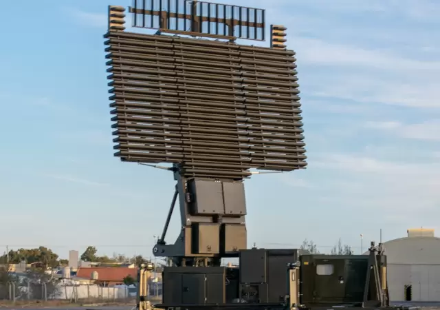 La integraci�n entre el desarrollo nacional de INVAP y las aeronaves adquiridas marca un hito en la modernizaci�n de las Fuerzas Armadas.