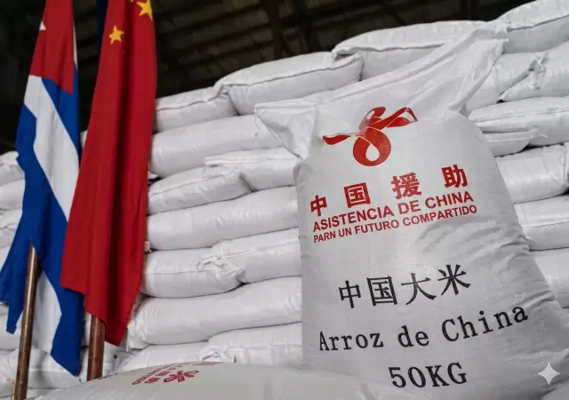 China env�a 15.000 toneladas de arroz a una Cuba golpeada por la mortalidad infantil.