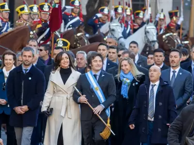 Piden investigar al Gobierno tras la exclusi�n de la Vicepresidenta del acto oficial.
