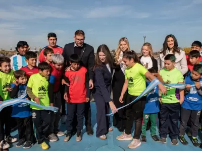 M�s de 700 familias de Rodeo del Medio se ver�n beneficiadas con este nuevo predio deportivo de 4.800 metros cuadrados.
