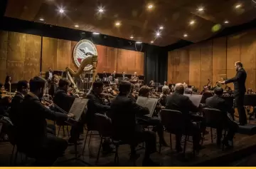 La Orquesta Sinf�nica de la UNCUYO ultima detalles para la gran Gala L�rica de este s�bado.