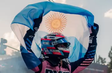 El argentino enfrenta el desaf�o m�s dif�cil y glamoroso de la F�rmula 1 en Montecarlo. Agend� todos los horarios para no perderte ni un segundo.