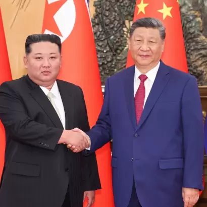 El presidente chino Xi Jinping visita Corea del Norte en plena tensi�n por una nueva planta nuclear de uranio.