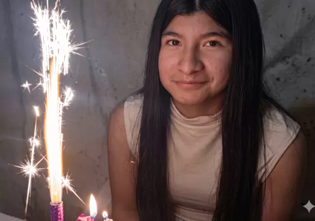 Luciana Ayl�n Barrios Alarc�n desaparecid� en Cordoba.