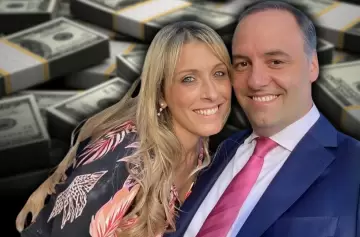 Inocencia fiscal: el llamativo giro de Adorni y su esposa
