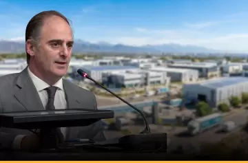 El diputado Juli�n Sadofschi remarc� que el objetivo central es ensanchar la matriz productiva y generar trabajo genuino local.