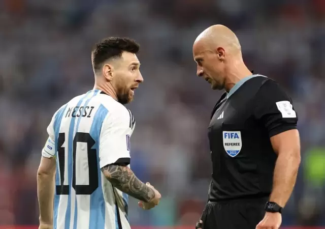�rbitro Selecci�n Argentina vs Argelia: Szymon Marciniak Mundial 2026