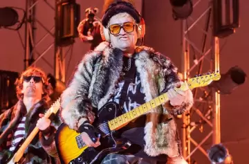 Pity �lvarez en Mendoza: 3 horas de rock y homenaje al Indio Solari.