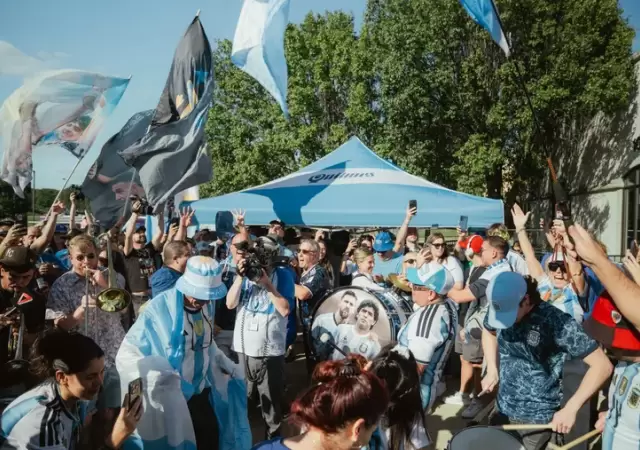 La impresionante marea argentina que sacudi� a Kansas City