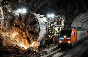 El renacer del Tren Trasandino: por qu� el cobre y la ecolog�a hacen posible la megaobra con Chile.