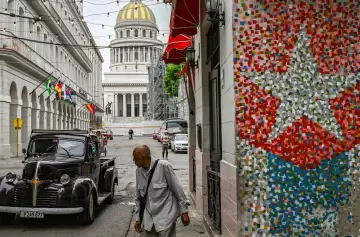 El mayor cambio en 70 a�os: qu� hay detr�s de las impactantes reformas econ�micas aprobadas en Cuba.