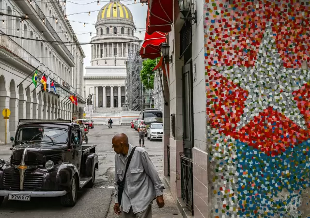 El mayor cambio en 70 a�os: qu� hay detr�s de las impactantes reformas econ�micas aprobadas en Cuba.