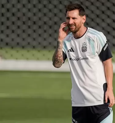 De la angustia familiar a la cancha: el gesto de Messi en Kansas tras las falsas noticias sobre su padre