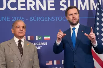 EE. UU. e Ir�n se re�nen finalmente en Suiza mientras Trump amenaza con volver a golpear con fuerza