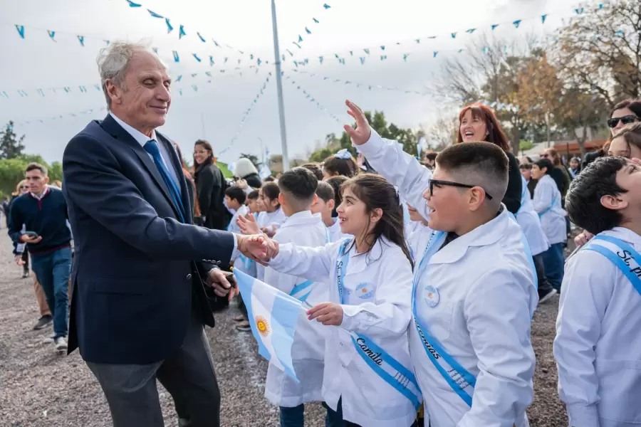 Estudiantes de 4º grado y de 2ºaño de secundaria también participaron de la celebración