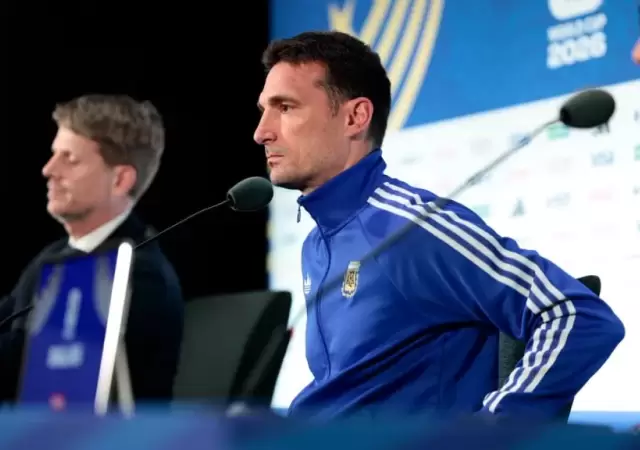 El fuerte enojo de Scaloni por una pregunta sobre Messi.