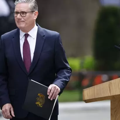 Inesperada renuncia de Keir Starmer.