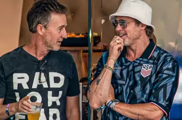 Un palco de mega estrellas de Hollywood revolucion� el partido de Estados Unidos en el Mundial 2026.
