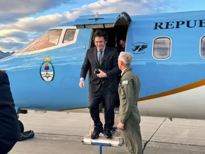 Javier Milei llega a Paraguay en una nueva cumbre Mercosur