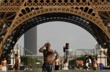 Morgues desbordadas en Par�s: la hist�rica ola de calor provoca una situaci�n "catastr�fica"