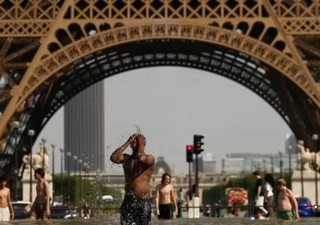 Morgues desbordadas en Par�s: la hist�rica ola de calor provoca una situaci�n "catastr�fica"