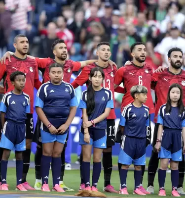 Esc�ndalo en el Mundial 2026: la selecci�n de Egipto contra la polic�a de Dallas.