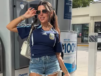 Le pidieron una foto y terminaron ovacionando a Enzo Fern�ndez.