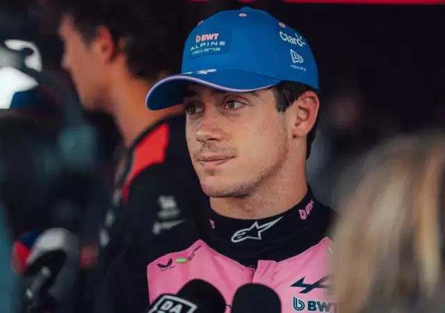 Franco Colapinto finaliz� 12� en la carrera sprint de F�rmula 1 en Silverstone.