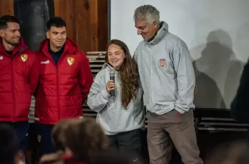 El campus de Estefan�a Banini en Villa Marista desafi� al fr�o y consolid� su proyecto de exportaci�n de talentos al f�tbol de Europa.