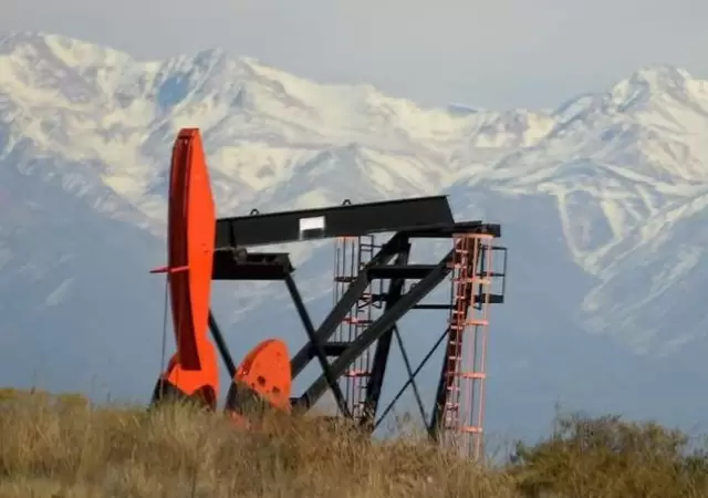 petroleo-pozojpg
