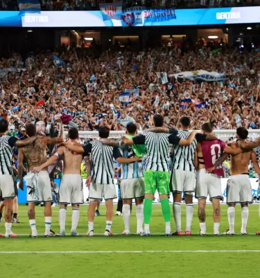 Con un golazo en el alargue, Juli�n �lvarez destrab� el partido y encamin� la clasificaci�n albiceleste rumbo a las semifinales.